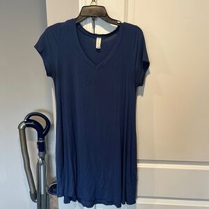 mts Navy V-Neck Short Sleeve Tunic